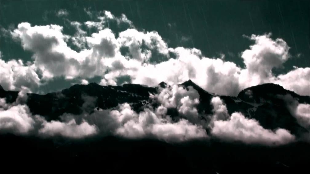 4mn - Mountain and rain