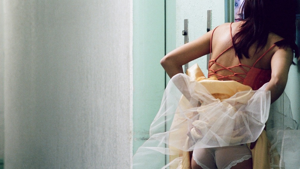 A Mirror Light, El Paso